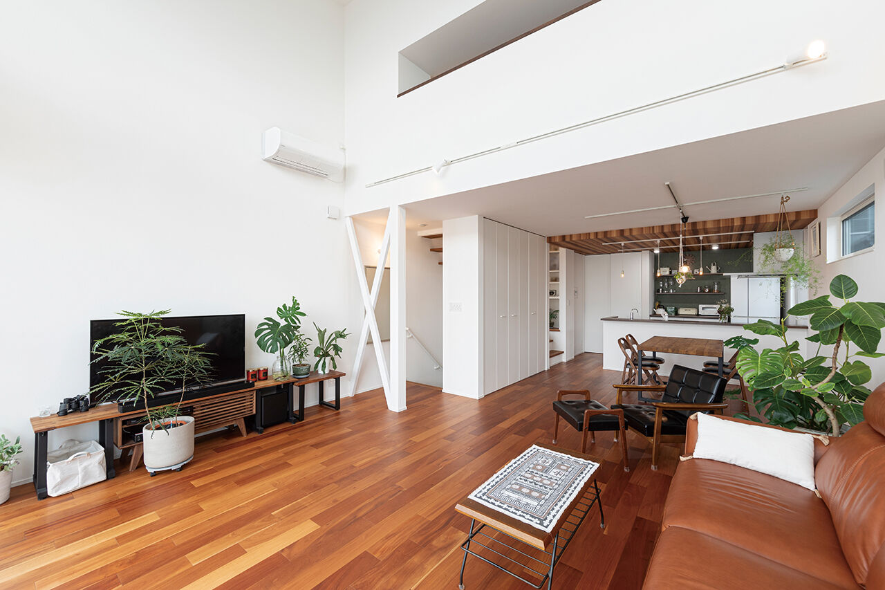 山下建設 【3000万円台／変形地／2階リビング／間取図】漆喰や無垢材などの自然素材で、海に面した敷地を活かした家の建築実例画像4