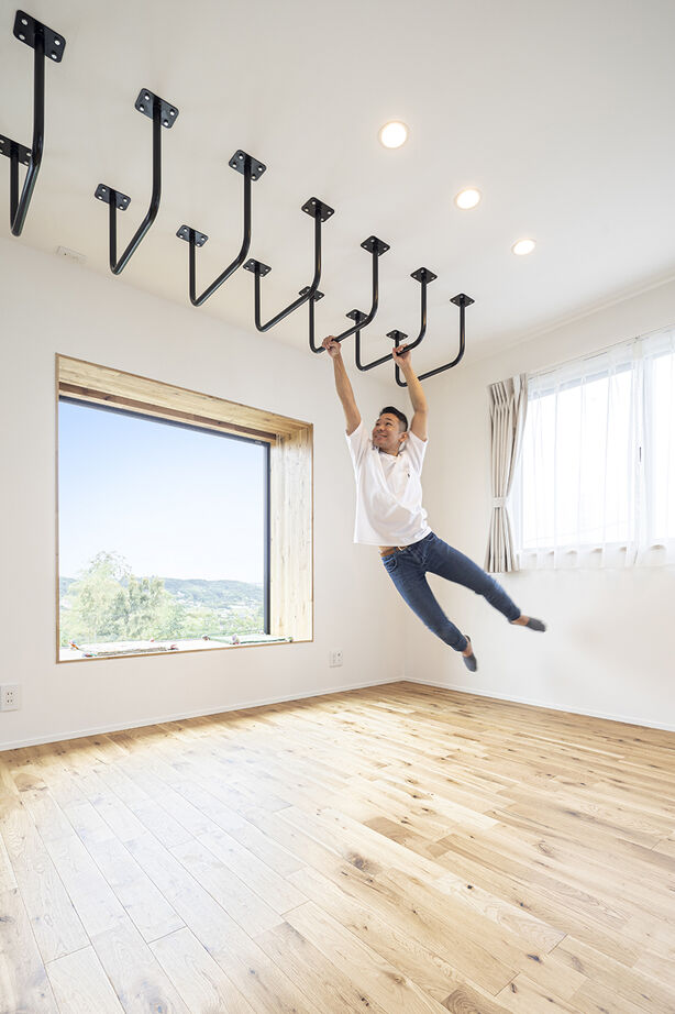 山下建設 【3000万円台／ビルトインガレージ／ヌック】愛車を眺め、薪ストーブに癒され、ヌックで景色を楽しむ住まいの建築実例画像6