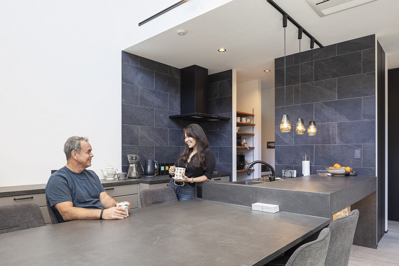 山下建設 【吹抜／ビルトインガレージ／間取図】湘南に建てた邸宅で、日本で過ごすひと時を優雅に、快適にの建築実例画像4