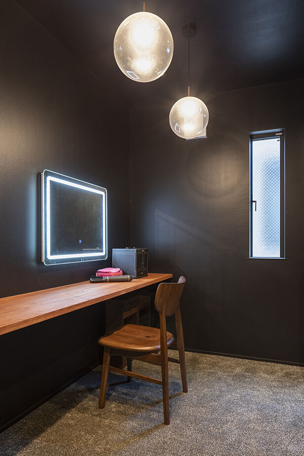 山下建設 【吹抜／ビルトインガレージ／間取図】湘南に建てた邸宅で、日本で過ごすひと時を優雅に、快適にの建築実例画像9