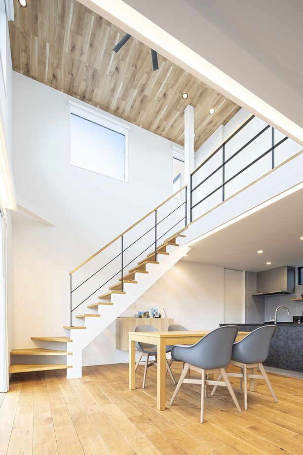 山下建設 【3000万円台／吹抜／テラス／間取図】光と風を感じ、大好きな電車を眺めながら最高の時間を過ごせる住まいの建築実例画像5