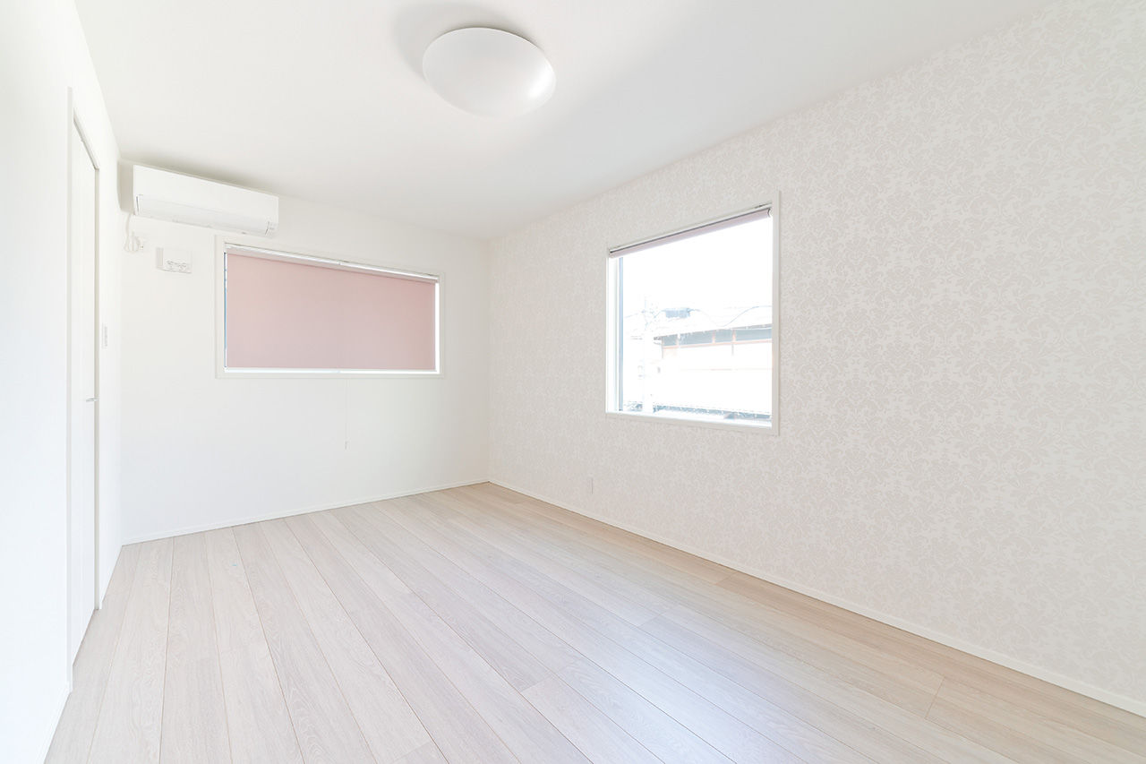 泉北ホーム 【2000万円台/間取り図有/55坪】無駄を省いたエレガントで上質な空間。アイランドキッチンで家事ラク仕様の建築実例画像8