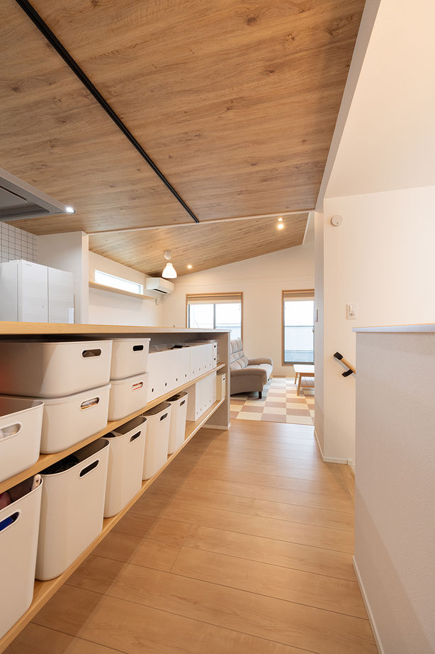 泉北ホーム 【2000万円台/間取り図有/31坪】空間を有効活用した機能的収納。バルコニーからの眺望で癒される2階LDKの家の建築実例画像6