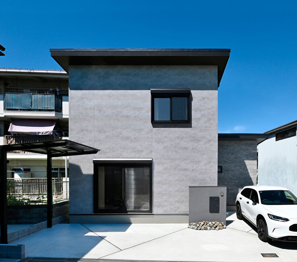 泉北ホーム 【2000万円台/間取り図有】機能的な動線や高い性能を備えた、モダンなホテルライクの家の建築実例画像