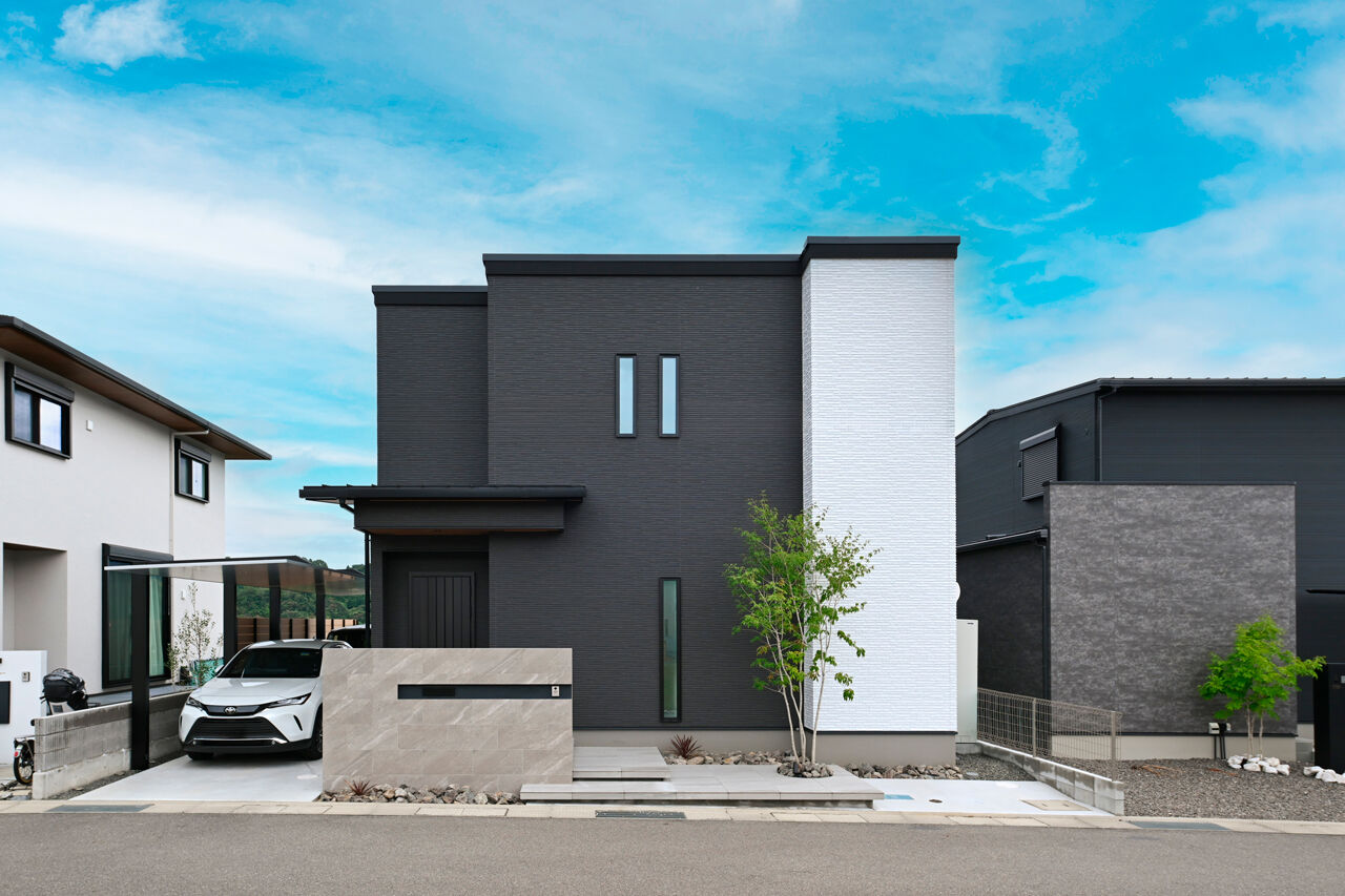 泉北ホーム 【3000万円台/間取り図有】緑豊かな美しい景観を採り込んだ上質な空間で、心安らぐ日常を満喫の建築実例画像