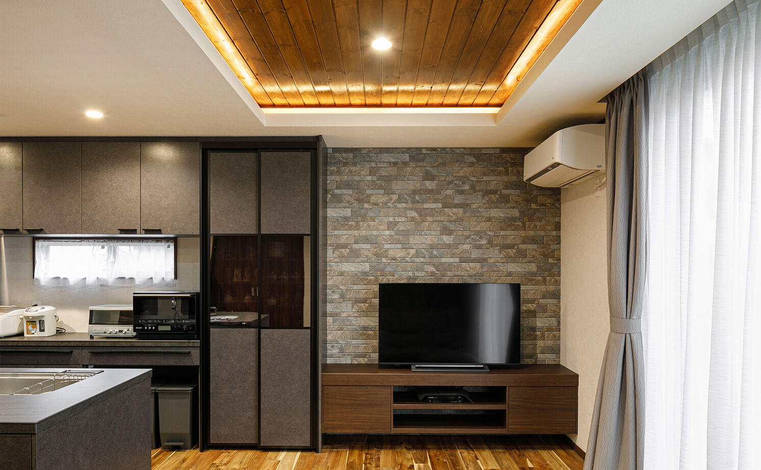 熊澤工務店 【30坪×大人の平屋｜間取り図有】終の棲家となる住み心地にこだわった空間の建築実例画像2