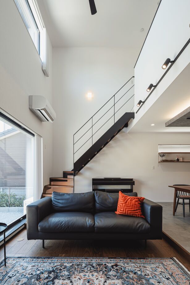 ホーエーホーム（久留米・柳川） 【2000万円/36坪/アイランドキッチン/家事動線/鉄骨階段】家族の夢を形にした開放感溢れる吹抜のお家の建築実例画像5