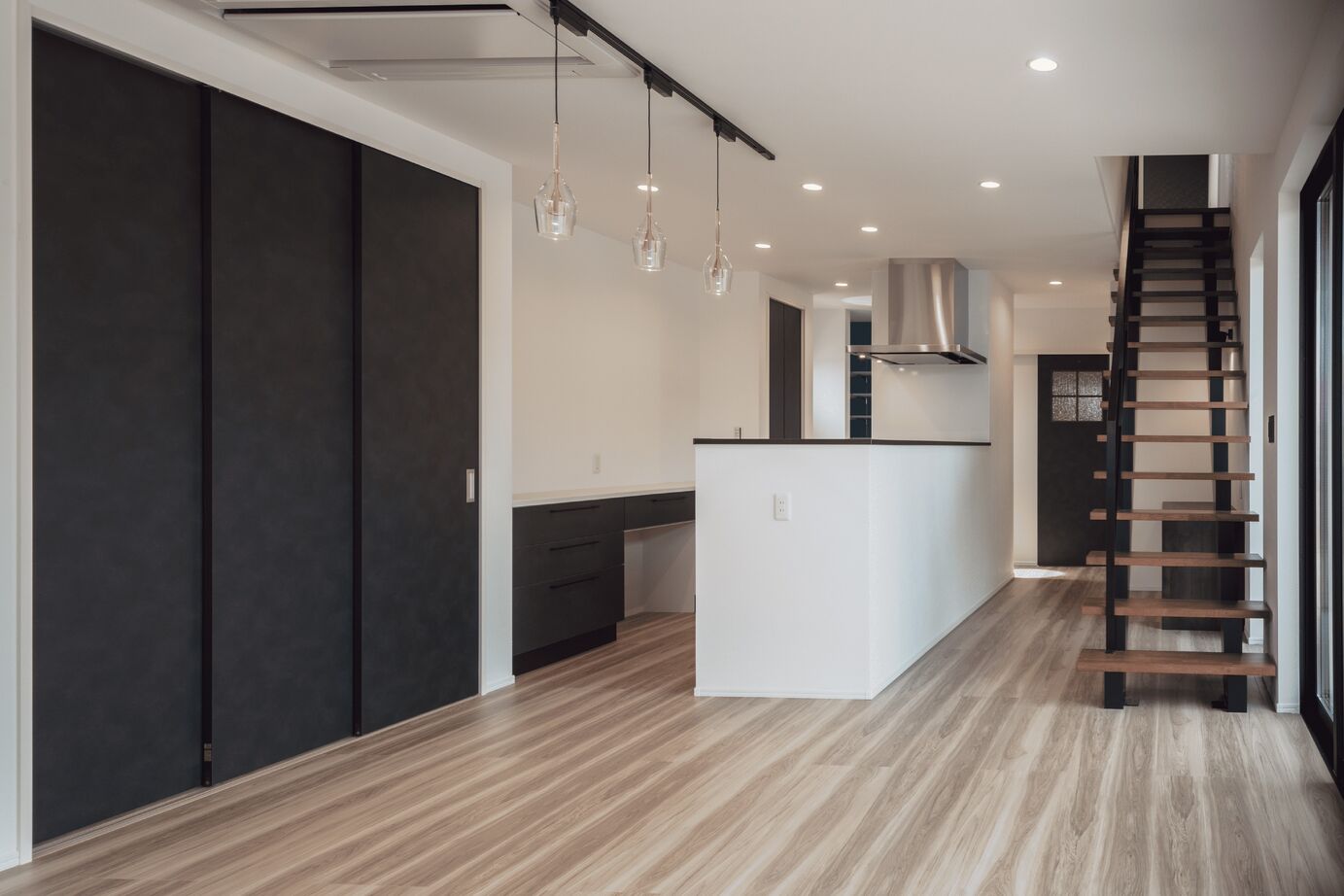 ホーエーホーム（久留米・柳川） 【1900万円/自由設計/ローコスト/37坪/大屋根/スケルトン階段】家族の成長を見守るこだわりの家の建築実例画像2