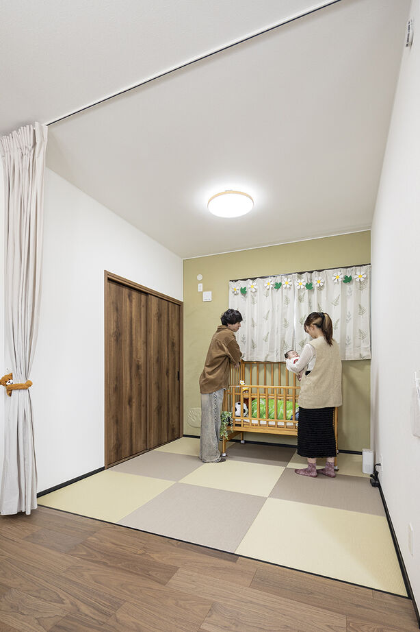 ファンホーム　ツーバイフォー専門 【1800万円台／吹抜／収納充実】20代夫婦が夢を諦めず叶えた、光と笑顔に包まれる家の建築実例画像6