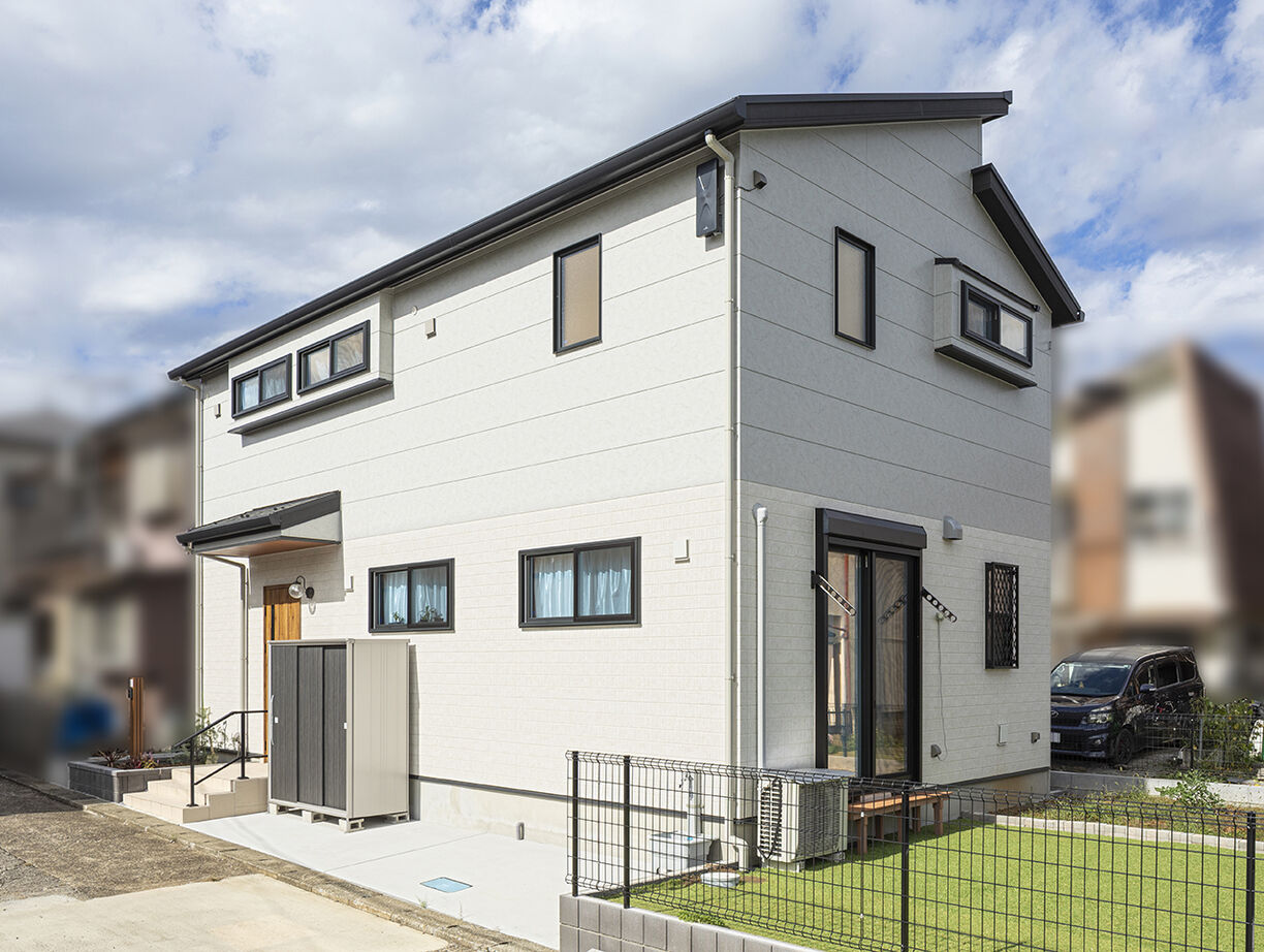 ファンホーム　ツーバイフォー専門 【1800万円台／吹抜／収納充実】20代夫婦が夢を諦めず叶えた、光と笑顔に包まれる家の建築実例画像9