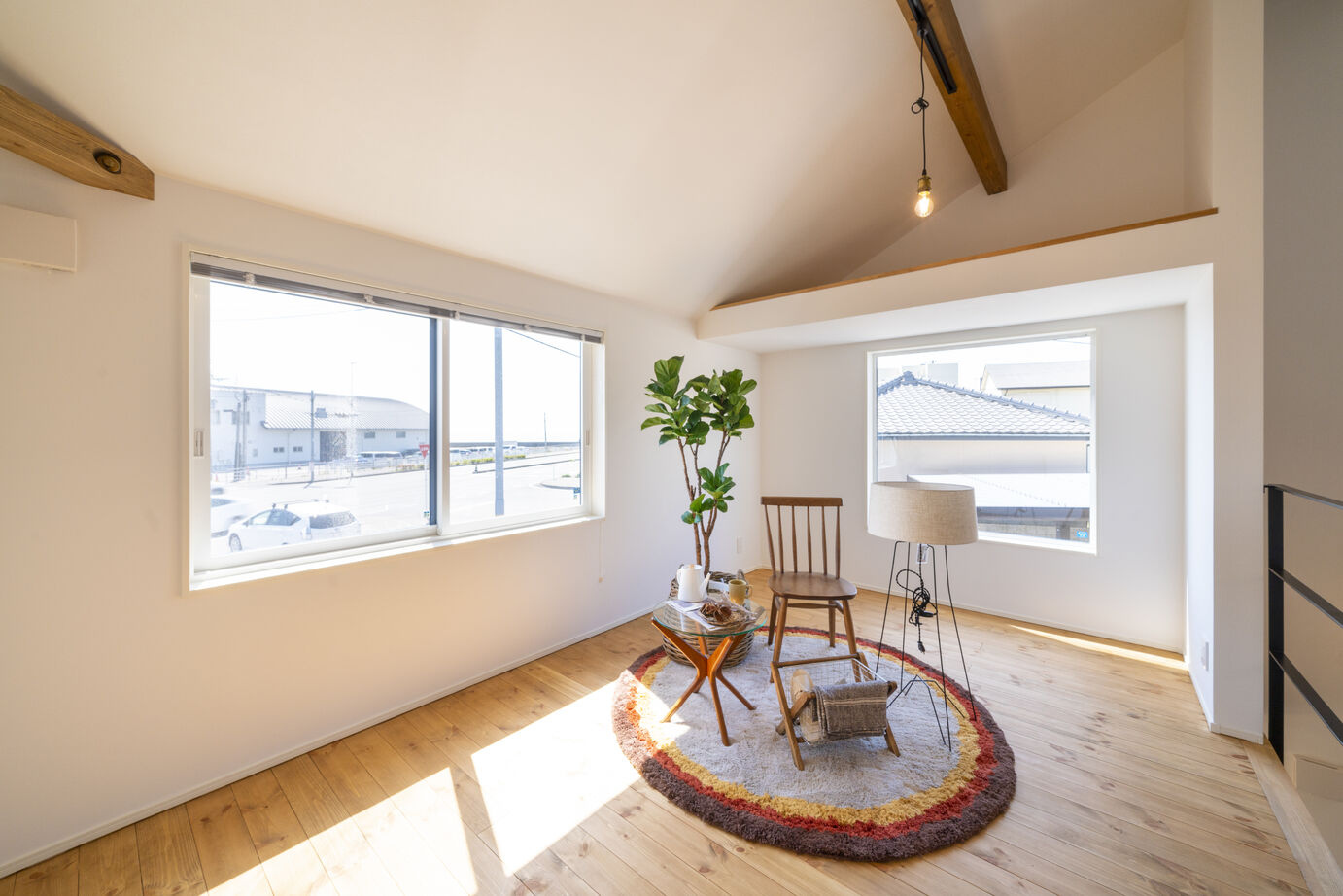 BinO KAGOSHIMA（MBC開発） 【BinO/鹿児島市/スキップフロア/31.5坪】スキップフロアから錦江湾と桜島を望む 自分らしくクラフトする家の建築実例画像3