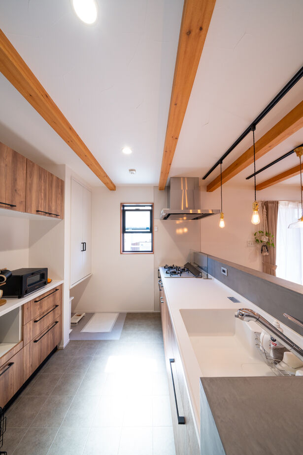 BinO KAGOSHIMA（MBC開発） 【BinO/薩摩川内市/平屋＋α/2階建て/ウッドデッキ/小屋】趣味を楽しむ小屋とウッドデッキでつながるお家の建築実例画像4