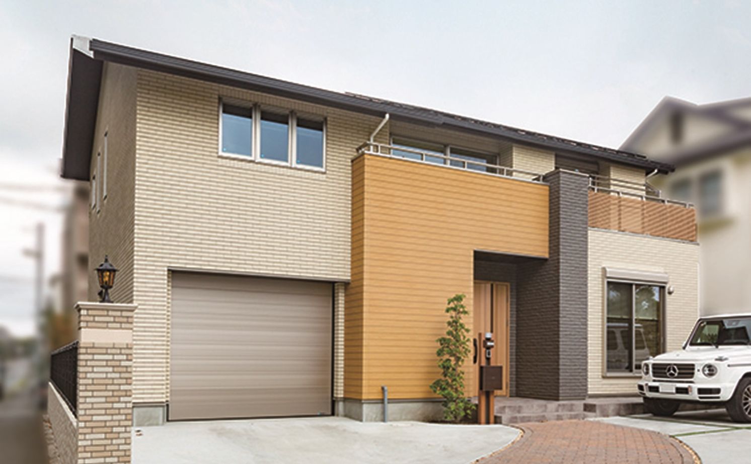 日本ハウスホールディングス 「仕切らない空間設計」が叶えた、家族のつながりを大切にする住まい。書斎付きビルトインガレージも実現の建築実例画像3