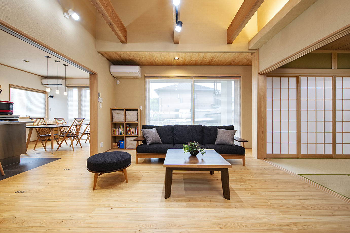 日本ハウスホールディングス 美しい和の意匠とこだわりを満載！徹底して快適な居住性を追求した平屋の住まいの建築実例画像5