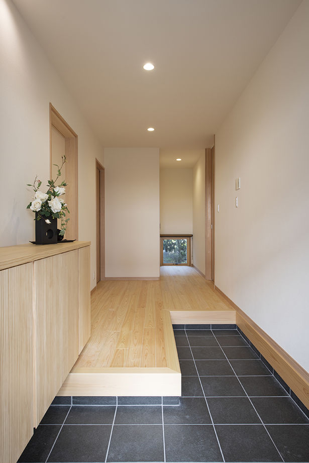 日本ハウスホールディングス 「求めたのは究極のカッコよさ！」。ウチもソトもオリジナリティに富んだカッコいい平屋の住まいの建築実例画像8