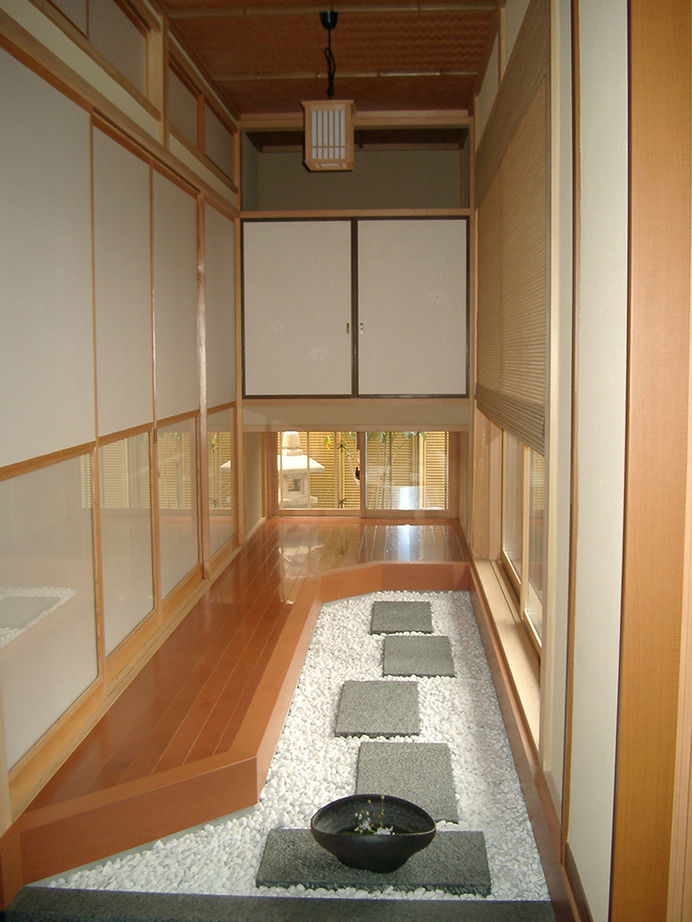 日本ハウスホールディングス 親と子の絆を、個性の異なる生活空間で結んだ二世帯住宅の建築実例画像4