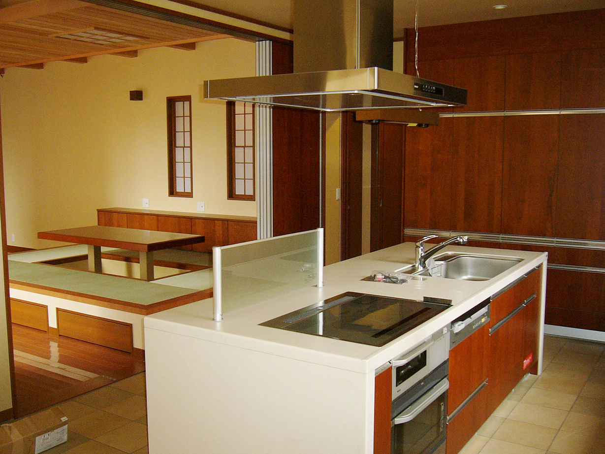 日本ハウスホールディングス 親と子の絆を、個性の異なる生活空間で結んだ二世帯住宅の建築実例画像10