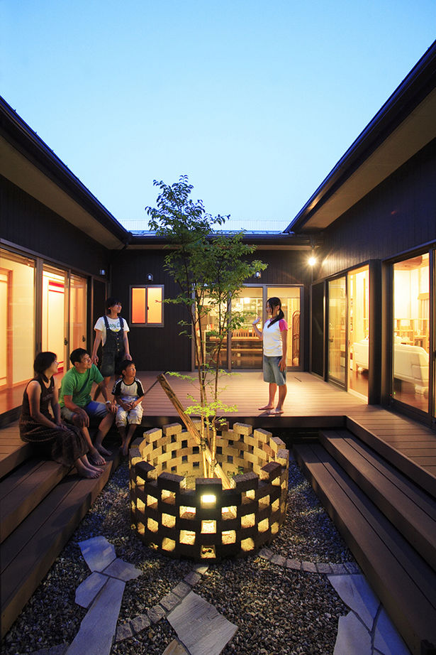 日本ハウスホールディングス 【ウッドデッキ】生活スタイルと斬新なデザインが融合した、光と風が心地いい平屋の建築実例画像2