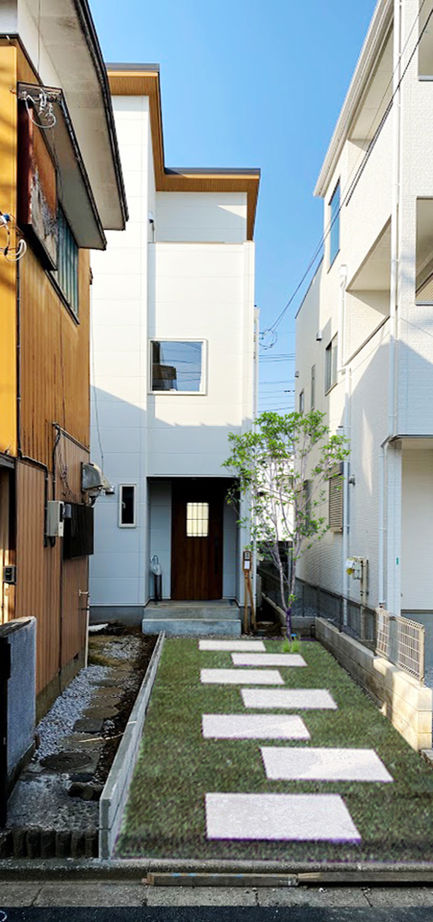 日本ハウスホールディングス 【防音室／自然素材】28坪の旗竿地とは思えない開放感と明るさ。職住一体の住まいを実現の建築実例画像3