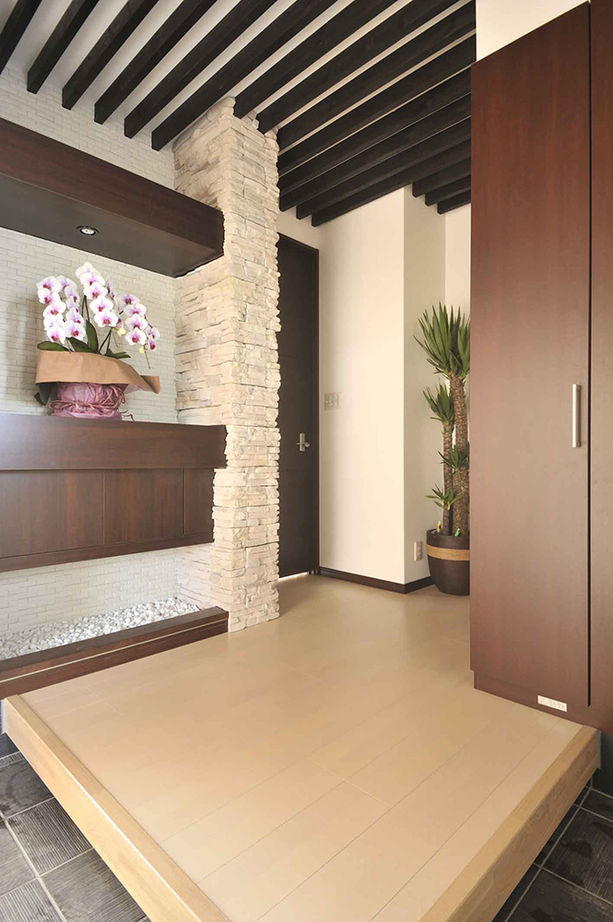 日本ハウスホールディングス 【ウッドデッキ／間取図有】周囲を気にせず、ゆったり楽しめるプライベート感溢れる中庭のある家の建築実例画像8