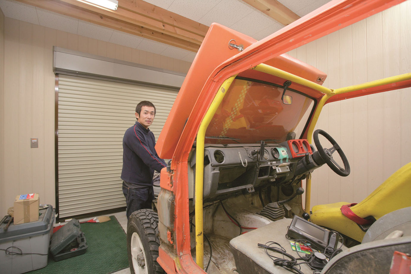 日本ハウスホールディングス 【ビルトインガレージ】24時間いつでも、大好きな愛車とともに暮らせるワクワクがつまった夢の家づくりの建築実例画像5