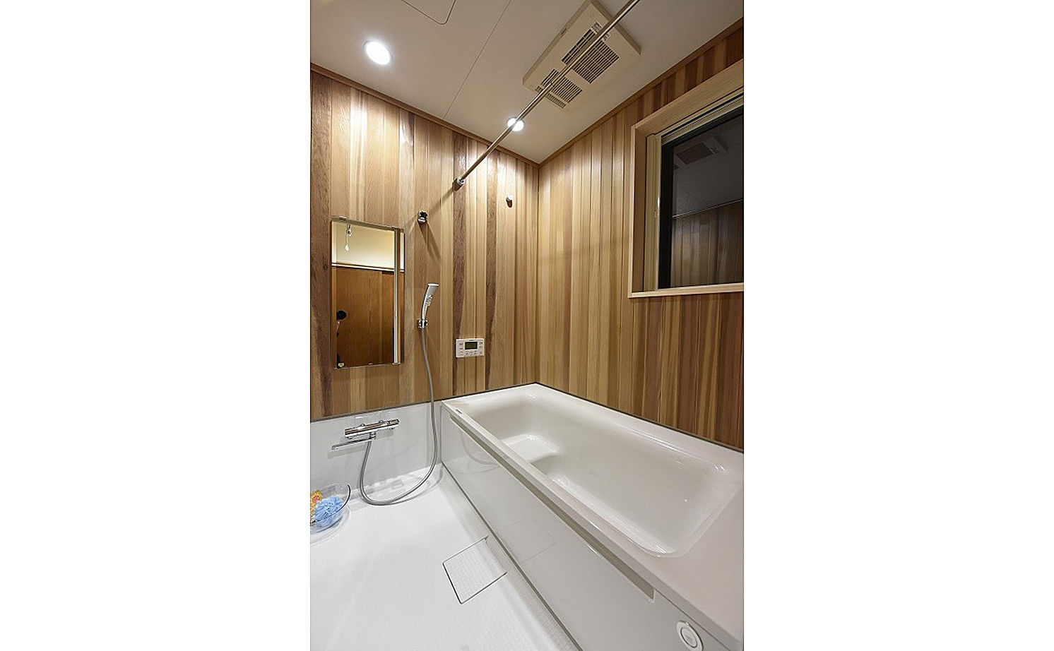 エーセンス建築設計 【2000万円台/31坪/間取り図有】プライベートを守り光や風は通す。外に閉じ内に開くテラスのある家の建築実例画像8