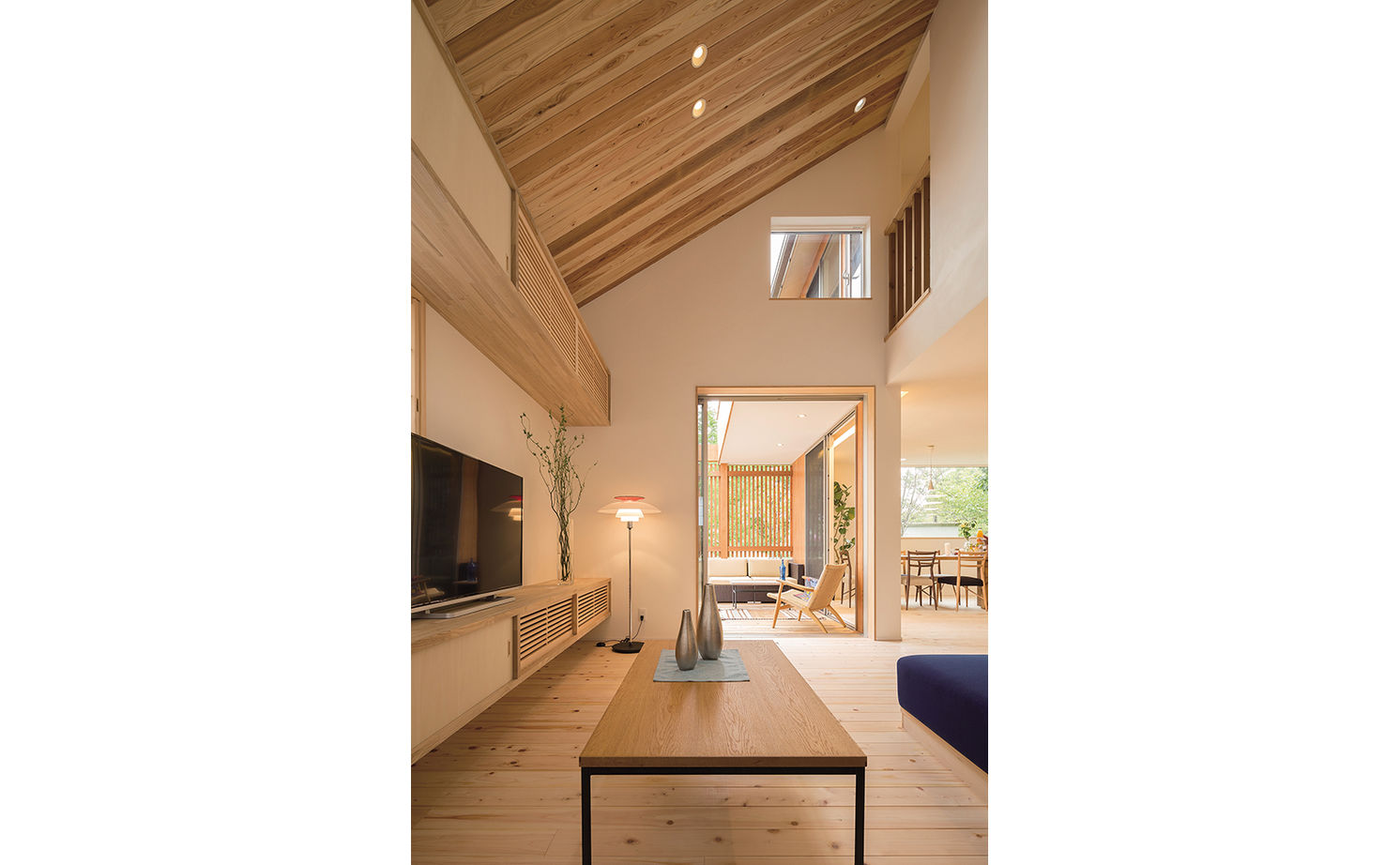 エーセンス建築設計 【2000万円台/36坪/間取り図有】千葉の木をつかった和モダンデザインが美しい中庭を楽しむ家の建築実例画像6