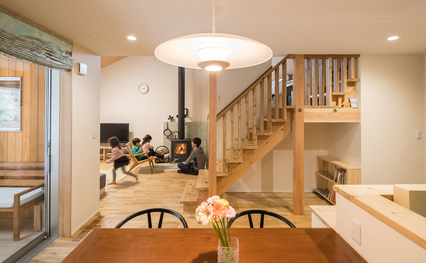 エーセンス建築設計 【2000万円台/39坪/間取り図有】理想の土地を探して、念願の田舎暮らしを実現。自然と共生する平屋の建築実例画像6