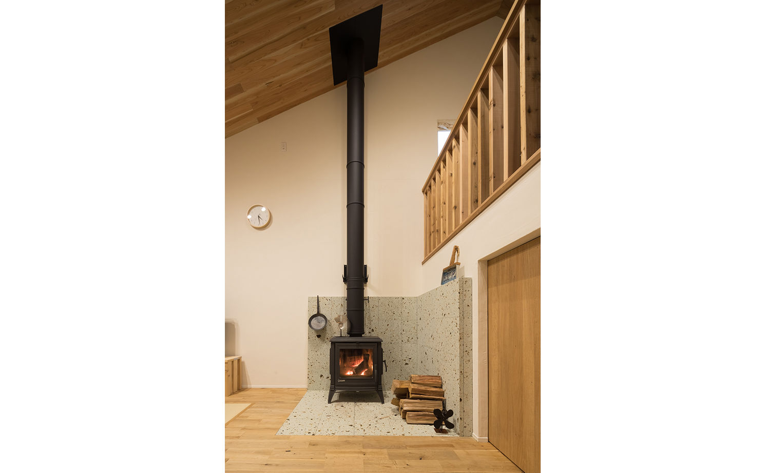 エーセンス建築設計 【2000万円台/39坪/間取り図有】理想の土地を探して、念願の田舎暮らしを実現。自然と共生する平屋の建築実例画像8