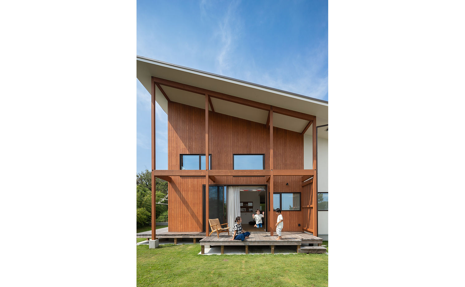 エーセンス建築設計 【2000万円台/35坪/間取り図有】田園風景が広がる高台の敷地。ゆったりした平屋で、のびのび暮らす家の建築実例画像2