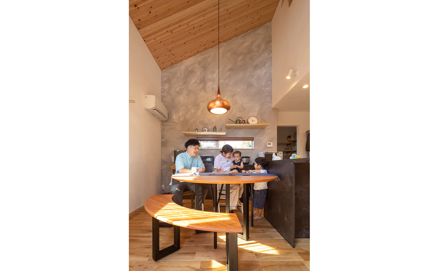 エーセンス建築設計 【2000万円台/40坪】モデルハウスをベースに、自分らしくアレンジ。クールなキッチンがアクセントの建築実例画像4