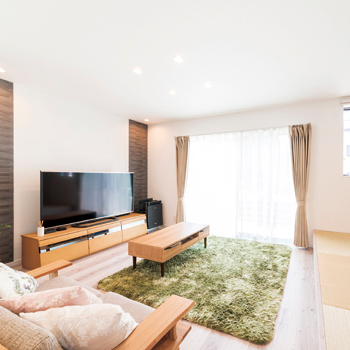 サンクスホーム 【松阪の実例】家事もスムーズ、光熱費もダウン。寛げるカフェ風リビングの家が「1000万円台でできました」の建築実例画像4