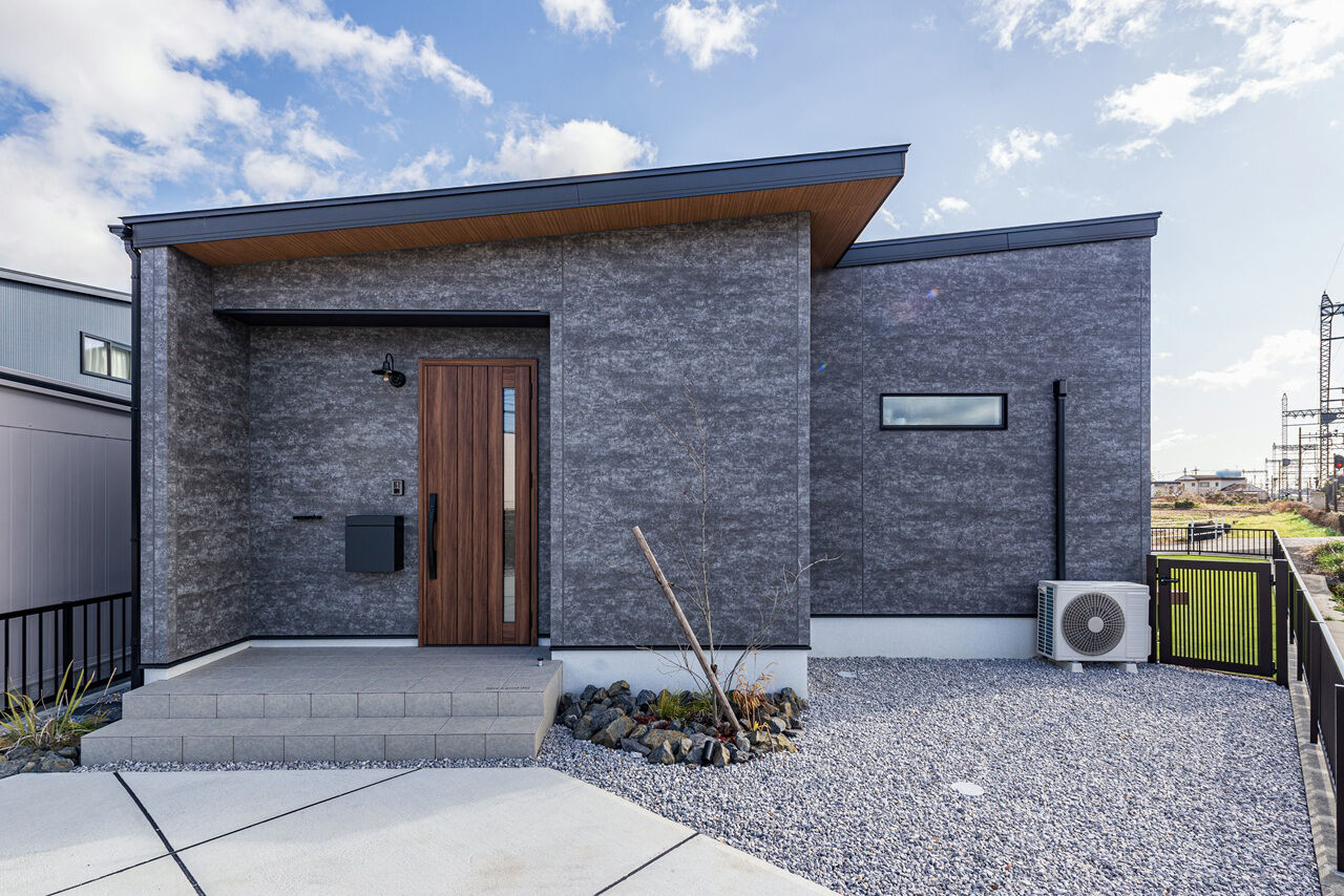 サンクスホーム 【2000万円台×平屋｜間取り図有】「子育てのしやすさ」と「家族のプライバシー」を大切にした住まいの建築実例画像1