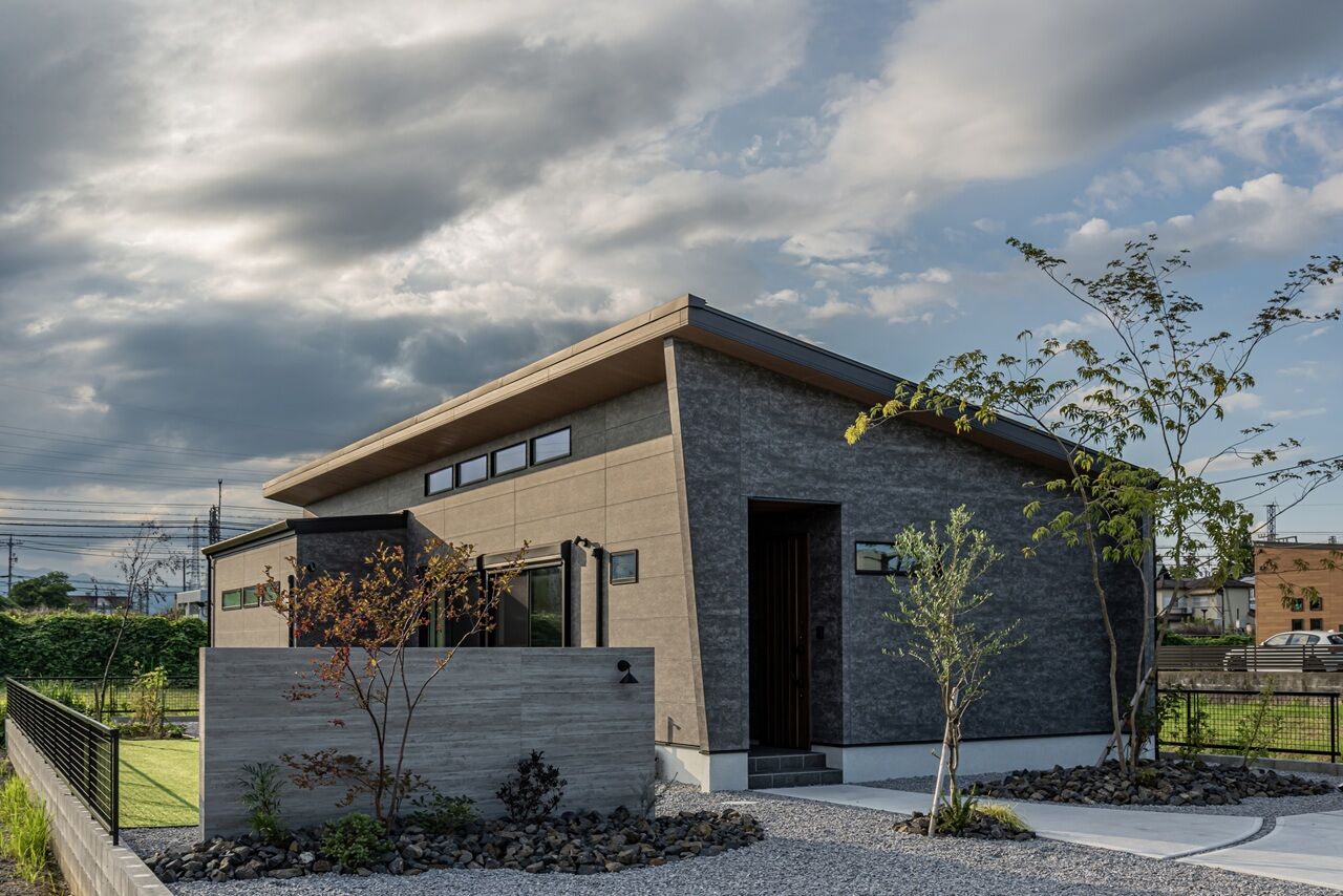 サンクスホーム 【2000万円台×平屋｜間取り図有】「いつまでも仲良し家族でいたい」そんな温かい思いが詰まった住まいの建築実例画像1