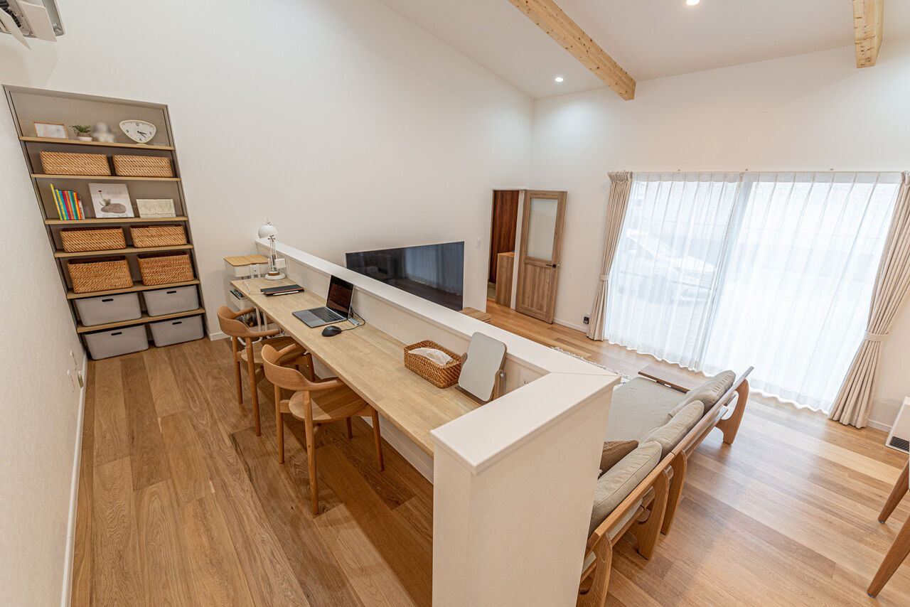 サンクスホーム 【3000万円台×平屋｜間取り図有】ウッドデッキにスキップフロア。リビングからワクワクが広がる住まいの建築実例画像5