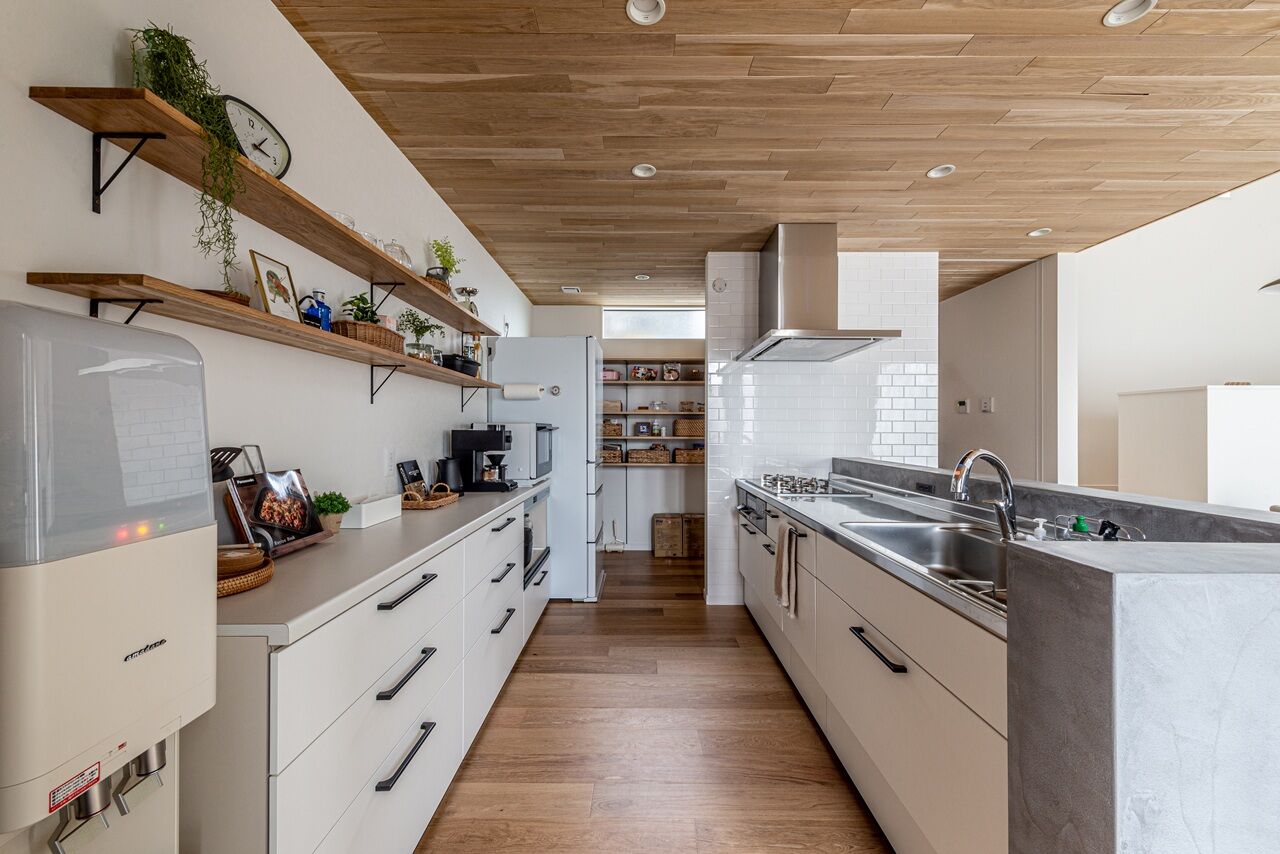 サンクスホーム 【3000万円台×平屋｜間取り図有】ウッドデッキにスキップフロア。リビングからワクワクが広がる住まいの建築実例画像7