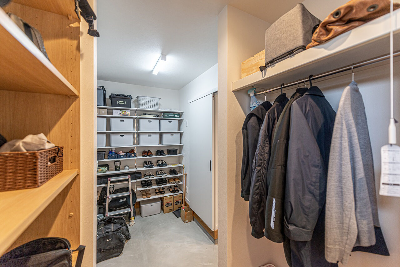 サンクスホーム 【3000万円台×平屋｜間取り図有】ウッドデッキにスキップフロア。リビングからワクワクが広がる住まいの建築実例画像9