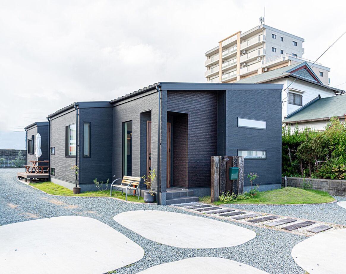 サンクスホーム 【2000万円台×平屋｜間取り図有】大切な愛犬と共に、居心地のいいリビングで団らんを楽しむ家の建築実例画像1