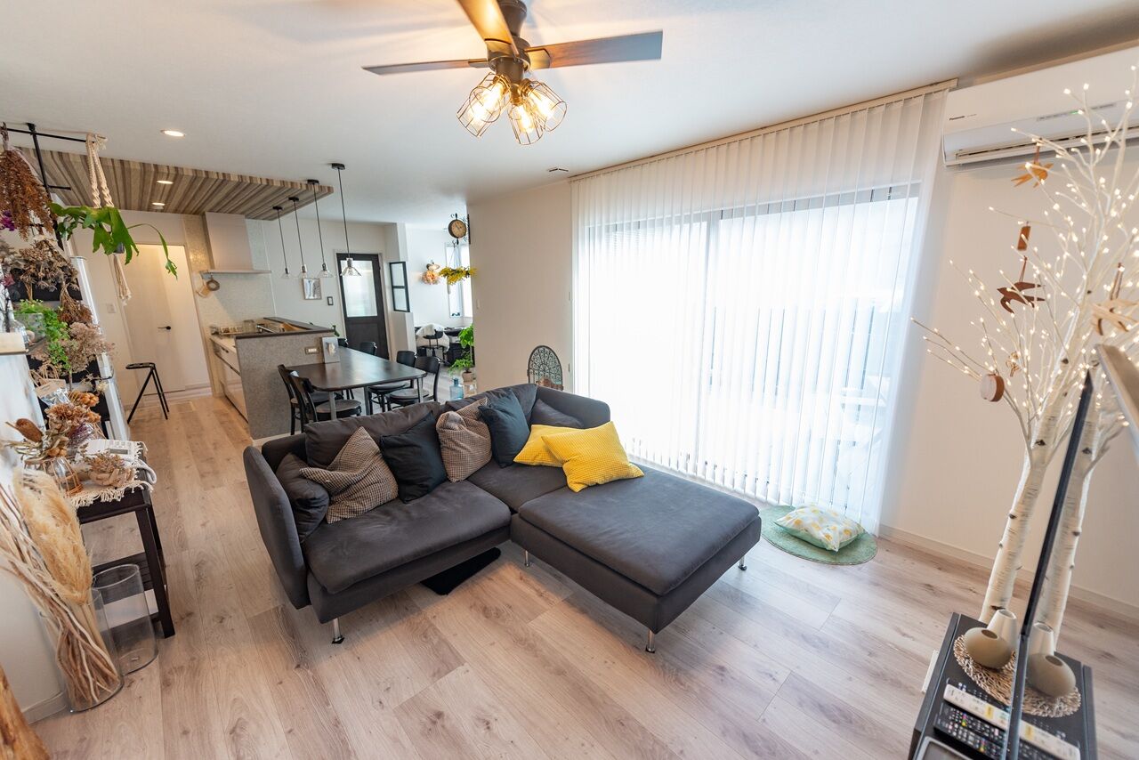 サンクスホーム 【2000万円台×平屋｜間取り図有】大切な愛犬と共に、居心地のいいリビングで団らんを楽しむ家の建築実例画像2