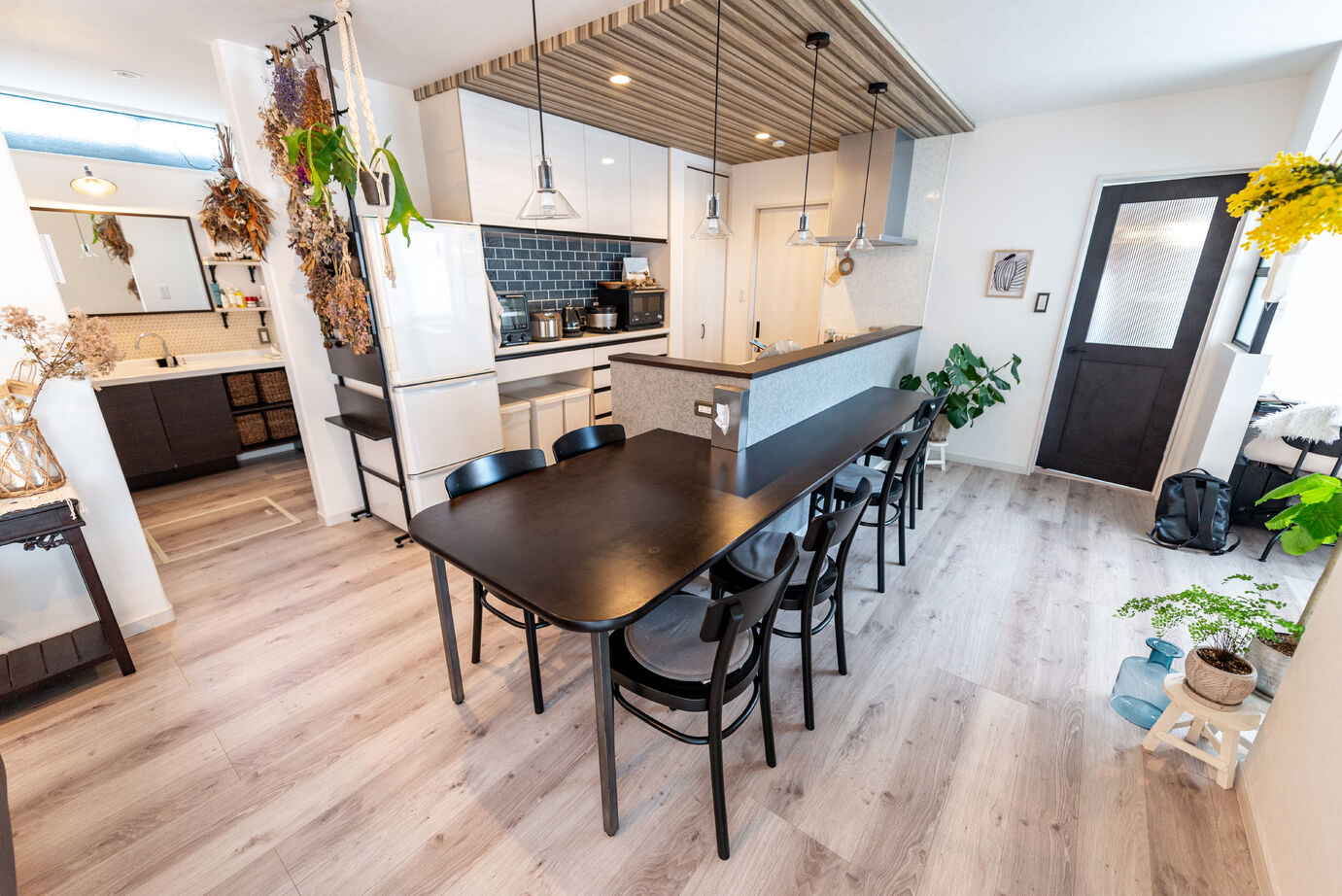 サンクスホーム 【2000万円台×平屋｜間取り図有】大切な愛犬と共に、居心地のいいリビングで団らんを楽しむ家の建築実例画像4