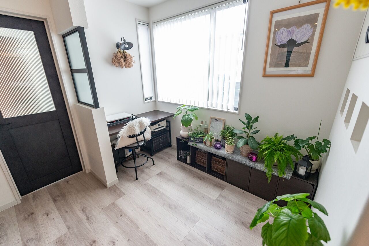 サンクスホーム 【2000万円台×平屋｜間取り図有】大切な愛犬と共に、居心地のいいリビングで団らんを楽しむ家の建築実例画像8