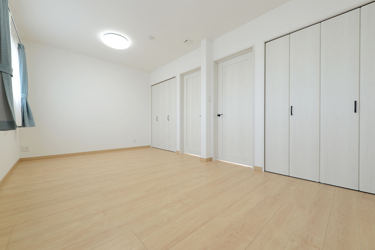 サンクスホーム 【3LDK×カリフォルニアテイスト】明るく開放的なサーファーズハウスで、子育てと趣味を楽しめる住まいの建築実例画像9