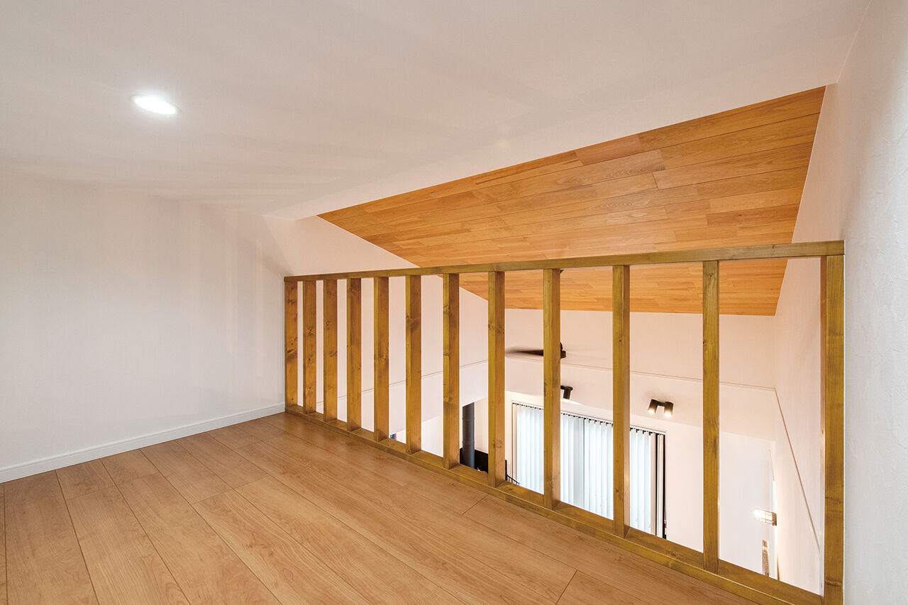 サンクスホーム 【平屋×ガレージ×2365万円｜間取り図有】アウトドア好きな家族が選んだ、薪ストーブのあるロフト付き平屋の建築実例画像7