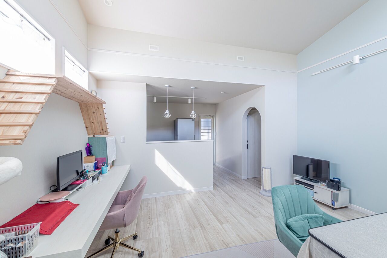 サンクスホーム 【1000万円台×平屋｜間取り図有】2匹の猫とのびのび暮らす、北欧テイストのミニマムな平屋の建築実例画像4