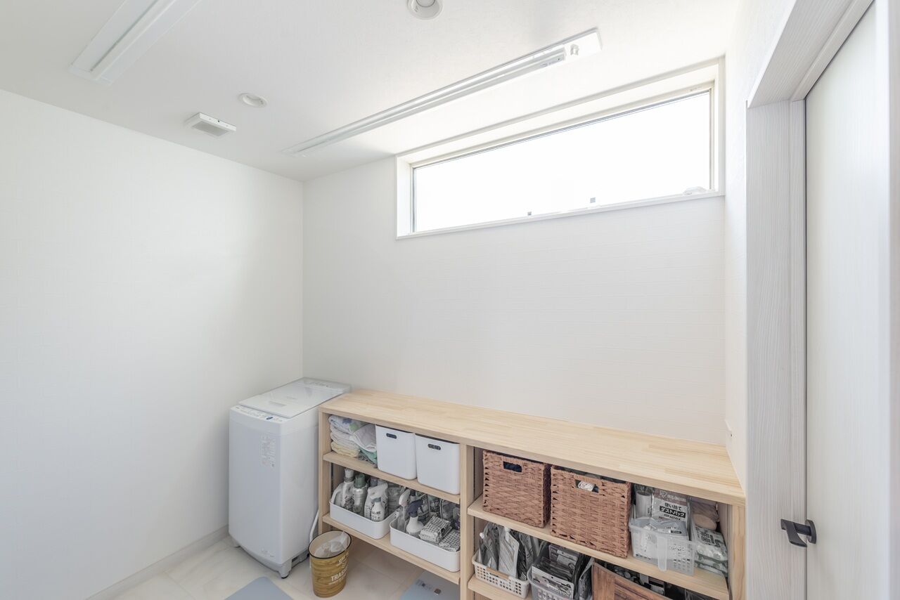 サンクスホーム 【1000万円台×平屋｜間取り図有】2匹の猫とのびのび暮らす、北欧テイストのミニマムな平屋の建築実例画像8