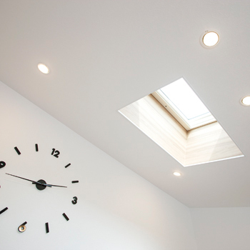 サンクスホーム 【伊勢の実例】ウッドデッキでＢＢＱ、勾配天井のリビングも自慢の平屋建て。「家事も子育ても楽です」の建築実例画像5