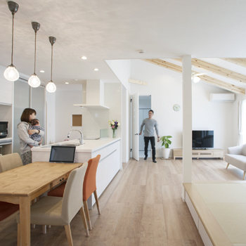 サンクスホーム 【伊勢の実例×平屋】家事ラクな工夫がいっぱい！「暮らしやすくて飽きのこない家ができました」の建築実例画像2