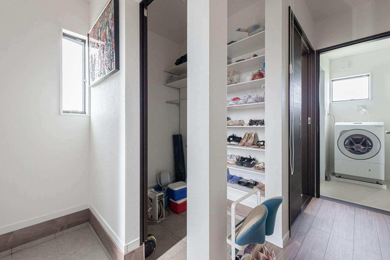 サンクスホーム 【1000万円台×シンプルモダン｜間取り図有】「生活のしやすさ」にフォーカスしたシンプルで効率的な住まいの建築実例画像9