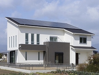 サンクスホーム 【鈴鹿の実例】アイランドキッチンを中心にまわれる動線。家事動線コンパクト＆収納豊富でゆとりのある生活の建築実例画像7