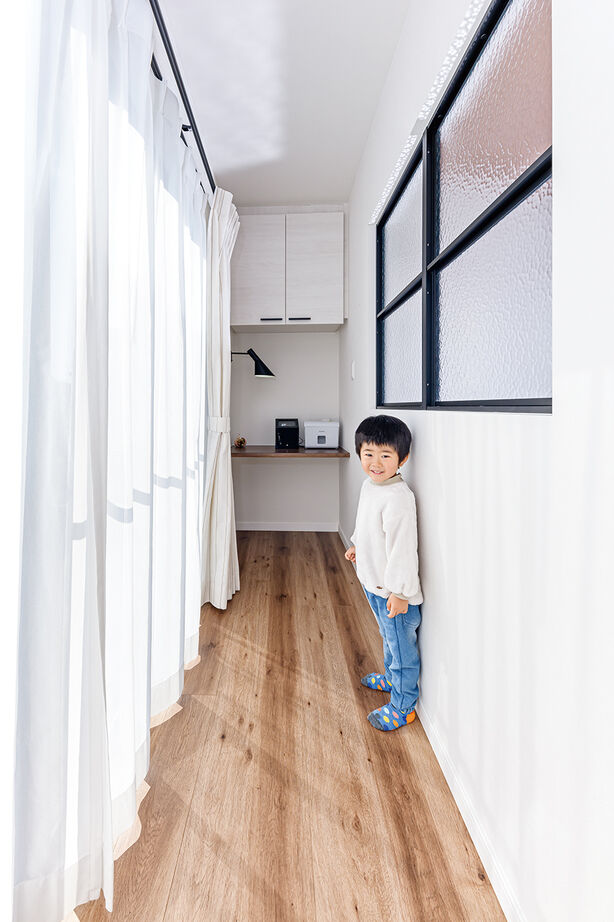 サンクスホーム 【鈴鹿の実例｜間取り図有】「おはよう」「ただいま」を起点に考えた動線で暮らしやすい！北欧風の可愛い家の建築実例画像8